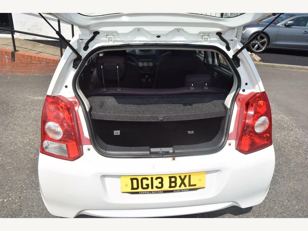 Suzuki Alto Hatchback White #14