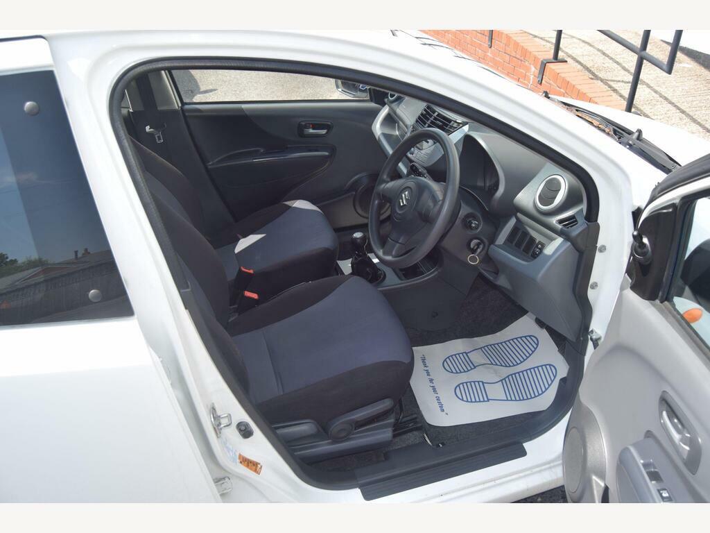 Suzuki Alto Hatchback White #8