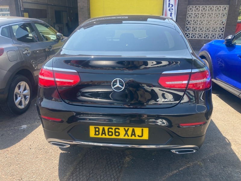 Mercedes-Benz GLC Class Glc220d Amg Line Premium Black #5