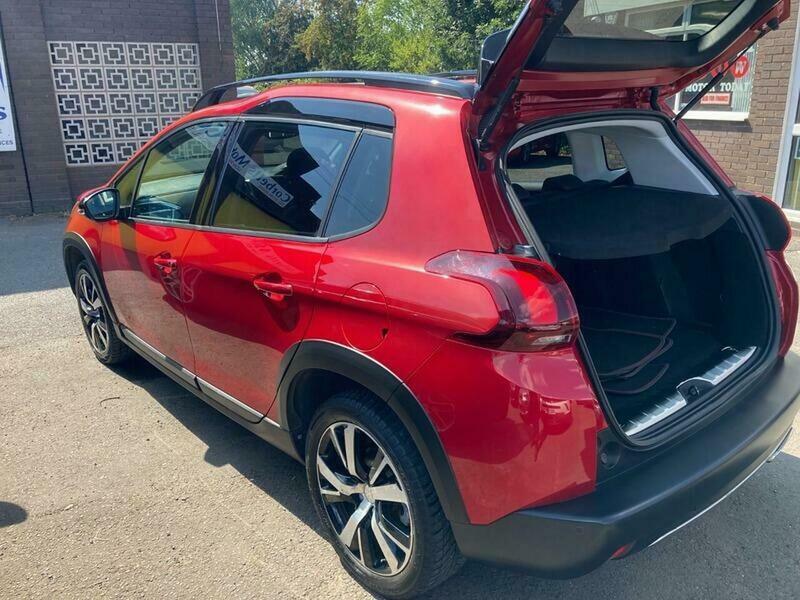 Peugeot 2008 1.2 Puretech Gpf Gt Red #5