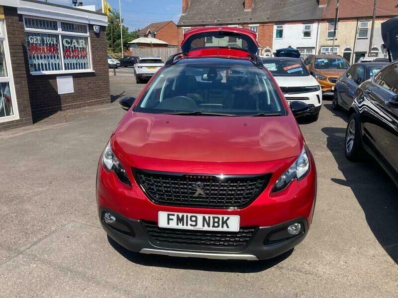 Peugeot 2008 1.2 Puretech Gpf Gt Red