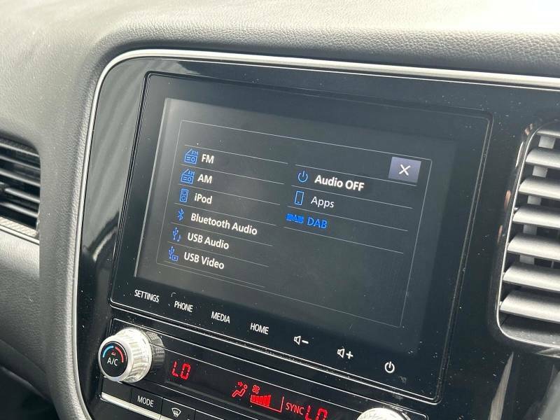 Mitsubishi Outlander 2.4 Phev Design 222 Bhp Grey #26