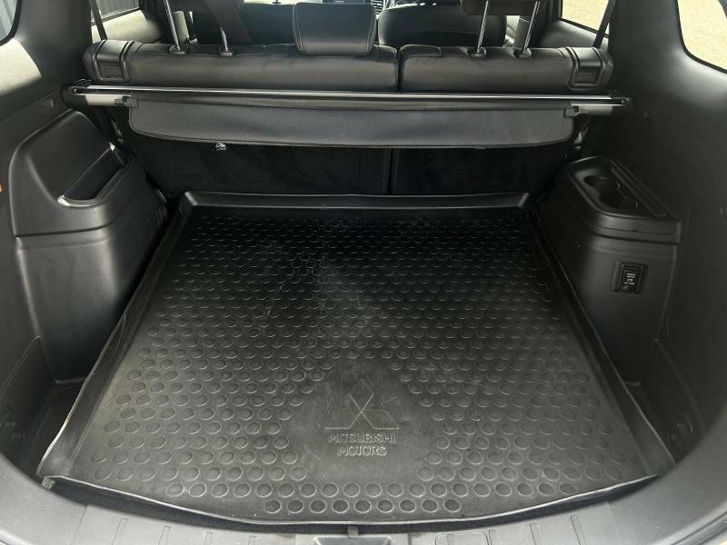 Mitsubishi Outlander 2.4 Phev Design 222 Bhp Grey #25