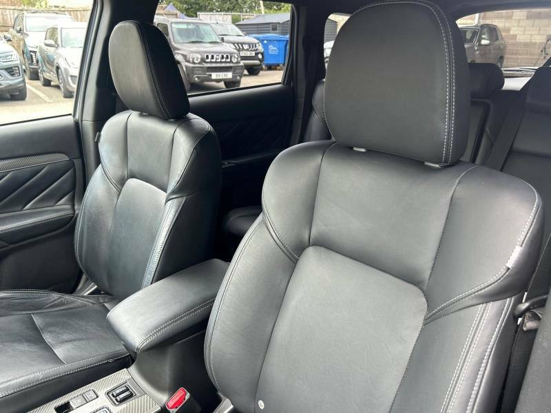 Mitsubishi Outlander 2.4 Phev Design 222 Bhp Grey #29