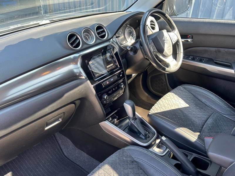 Suzuki Vitara 1.4 Boosterjet 48V Hybrid Sz5 Grey #4