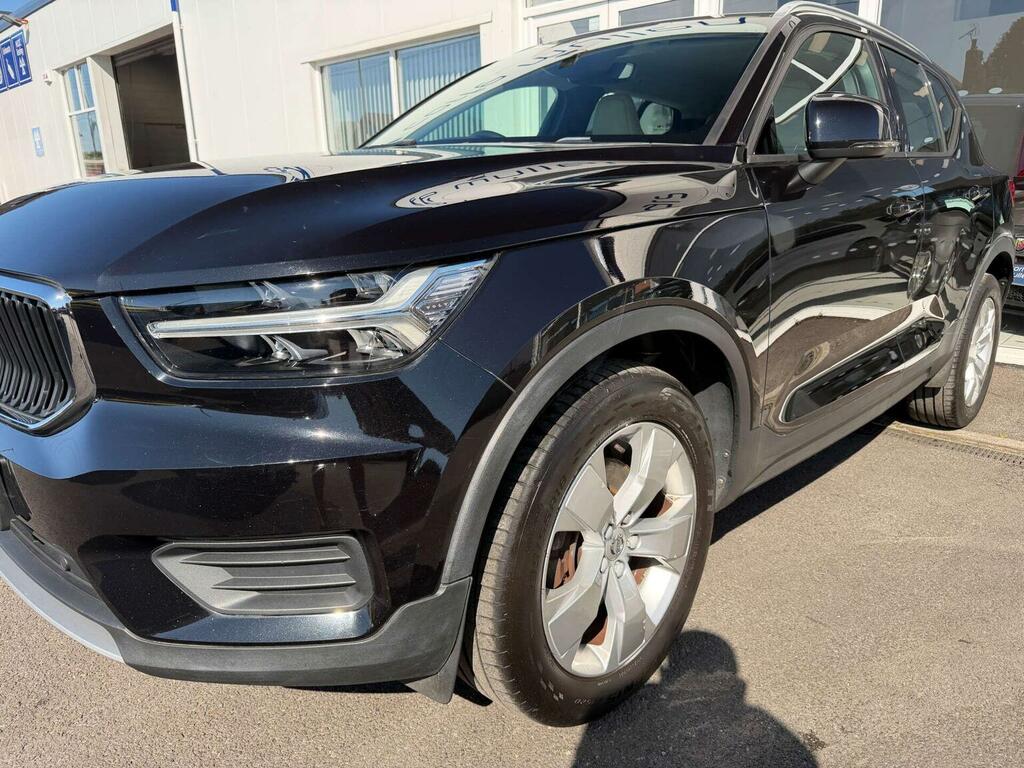 Volvo XC40 2.0 T4 Momentum Awd Geartronic Red #46