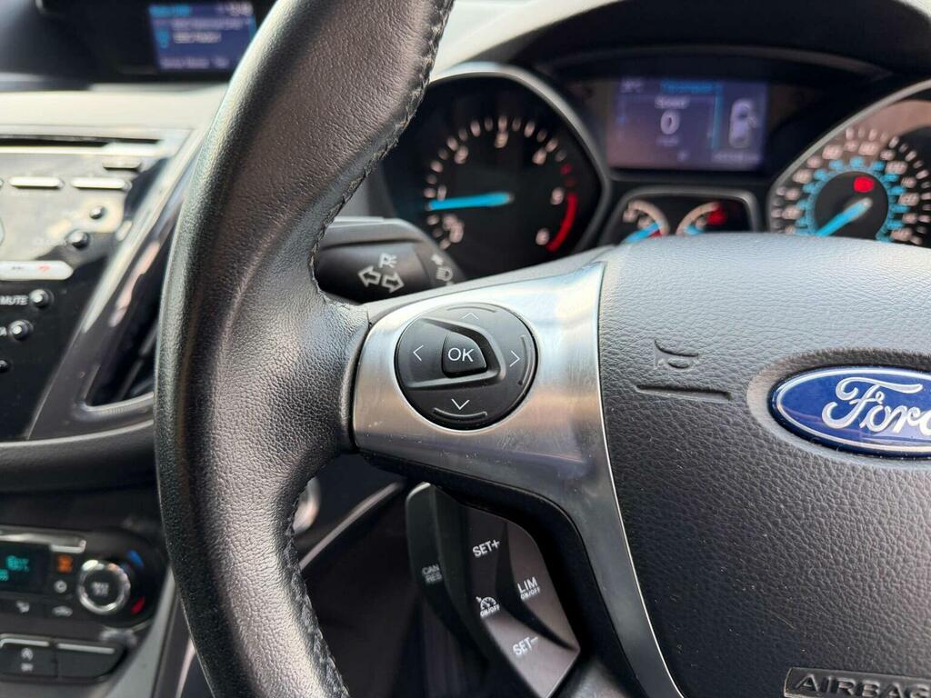Ford Kuga Suv 2.0 Tdci Titanium 2Wd Euro 6 Ss 20156 FL65NFZ Grey #5