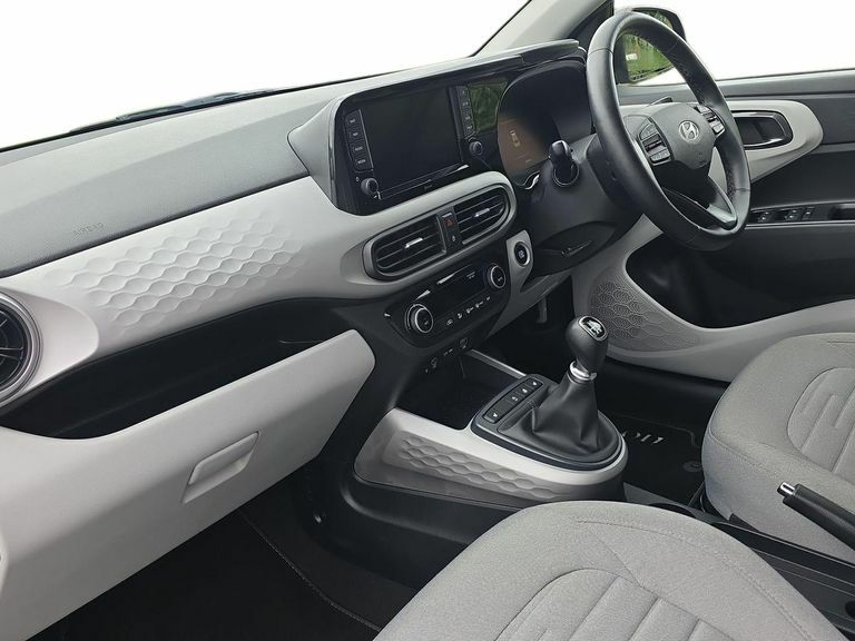 Hyundai I10 Premium Black #2