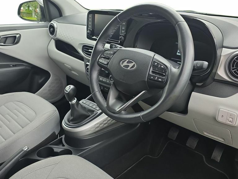Hyundai I10 Premium Black #6