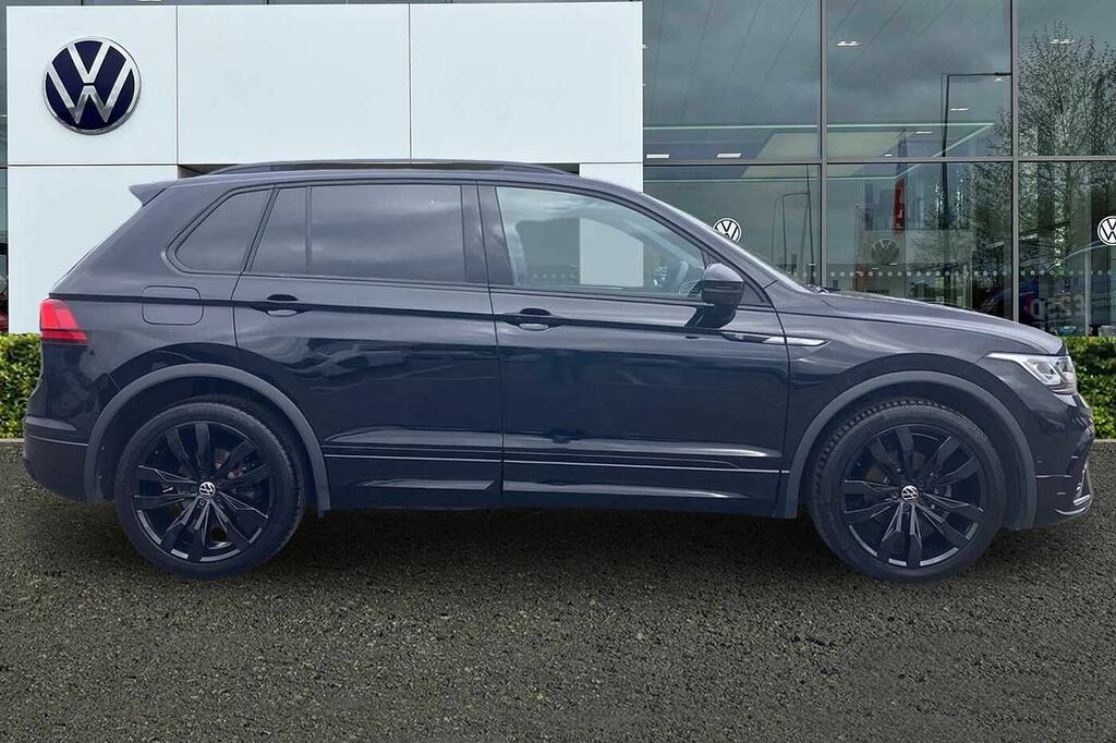 Volkswagen Tiguan 1.5 Tsi 150 Black Edition Dsg KR24WRK Black #4