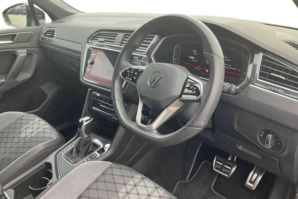 Volkswagen Tiguan 1.5 Tsi 150 Black Edition Dsg KR24WRK Black #6