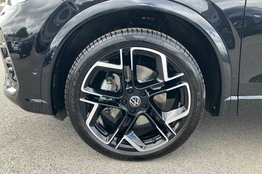 Volkswagen Tiguan 2.0 Tdi R-line Dsg KW75GWO Black #5