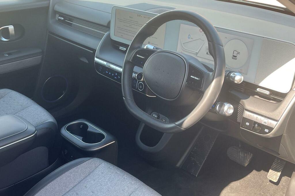 Hyundai Ioniq 5 Premium Black #6