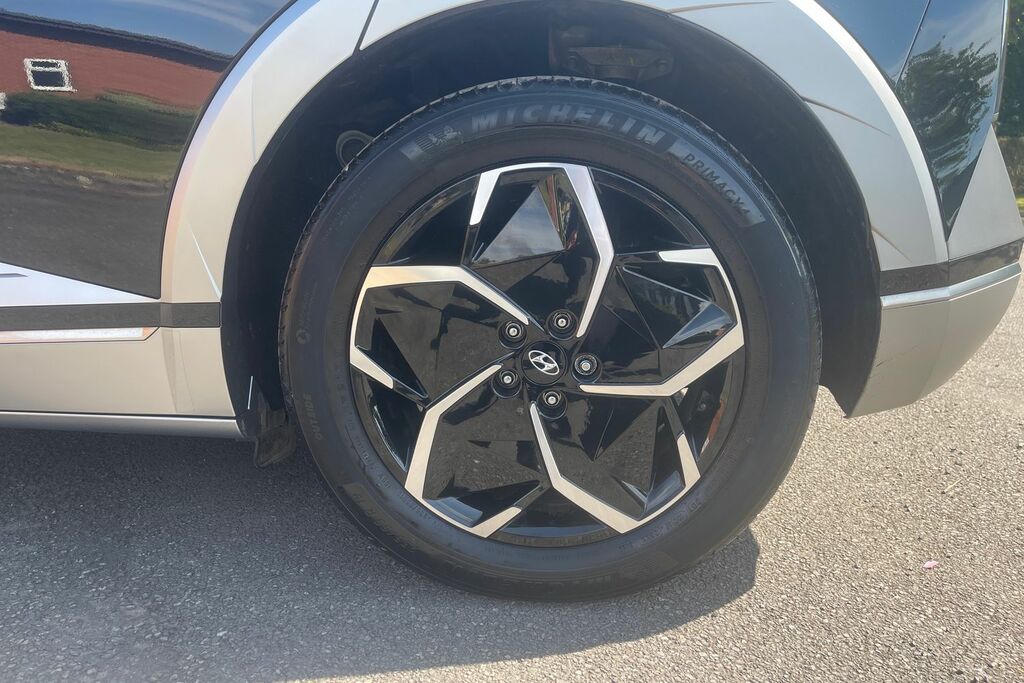 Hyundai Ioniq 5 Premium Black #5
