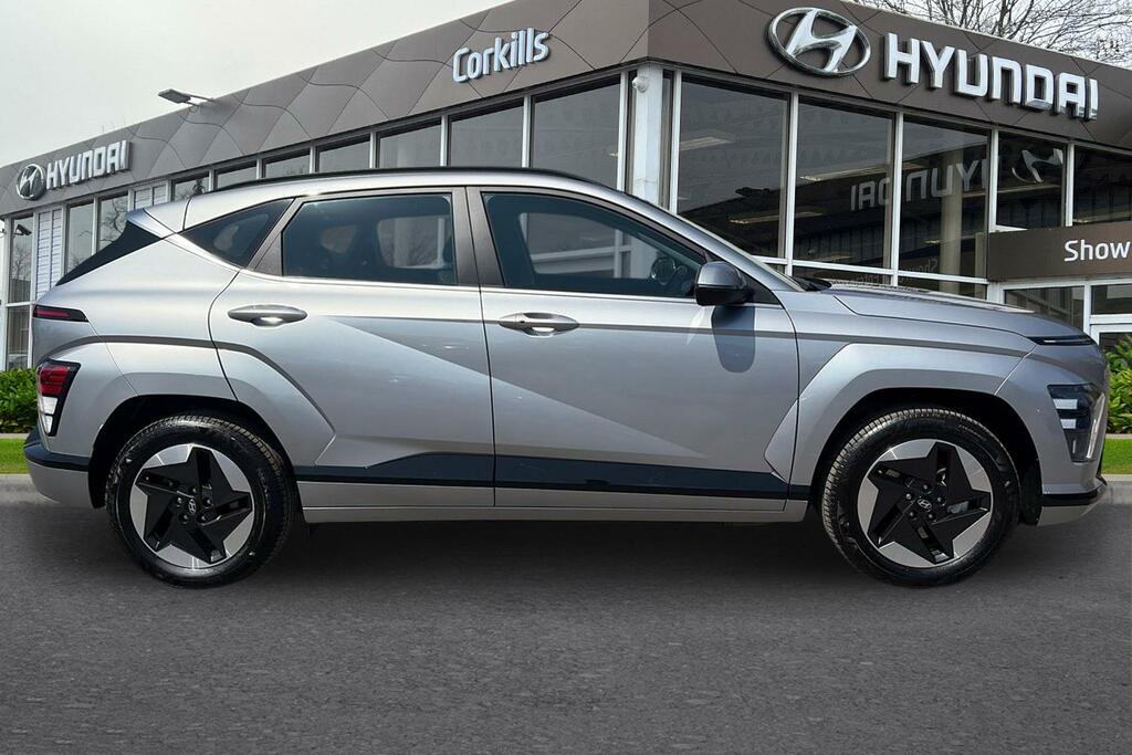 Hyundai Kona Advance Silver #4