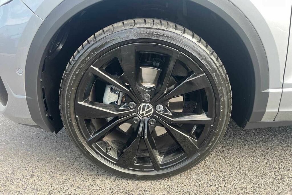 Volkswagen T-Roc 1.5 Tsi R-line Dsg 19 Misano Black Alloys White #39