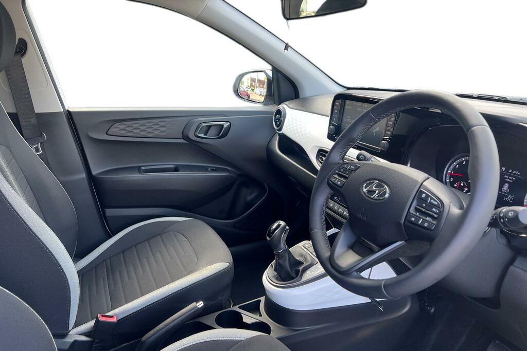 Hyundai I10 Mpi Premium DA23XXG White #6