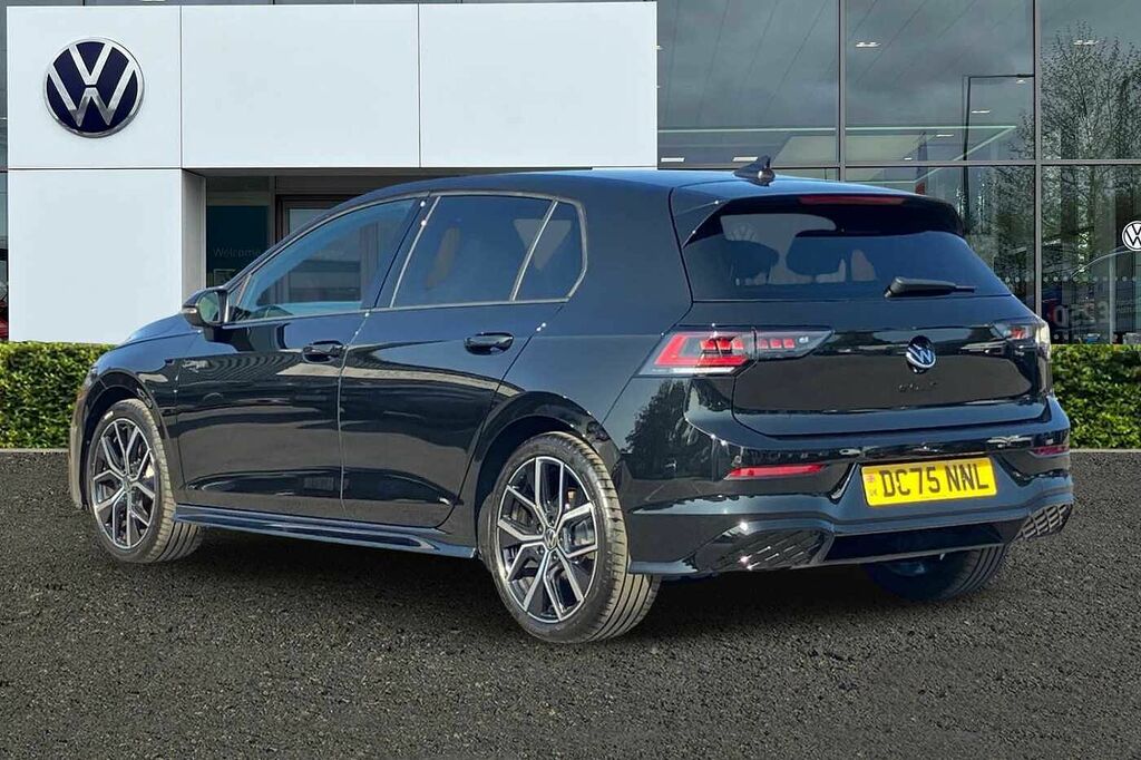 Volkswagen Golf 1.5 Tsi 150 Black Edition DC75NNL Black #3