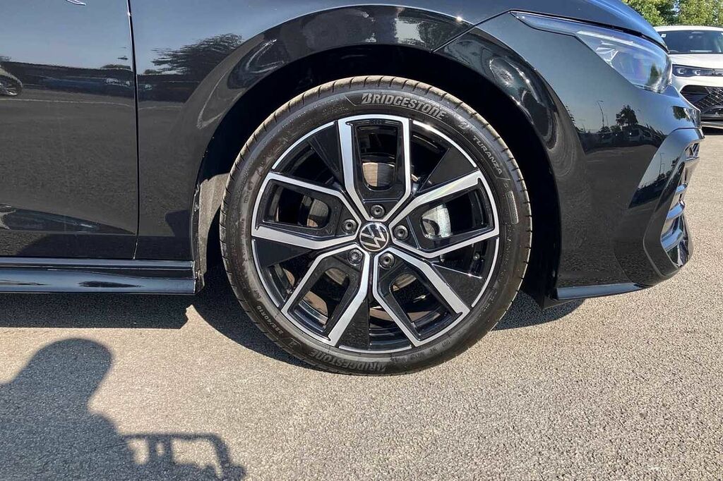 Volkswagen Golf 1.5 Tsi 150 Black Edition DC75NNL Black #5