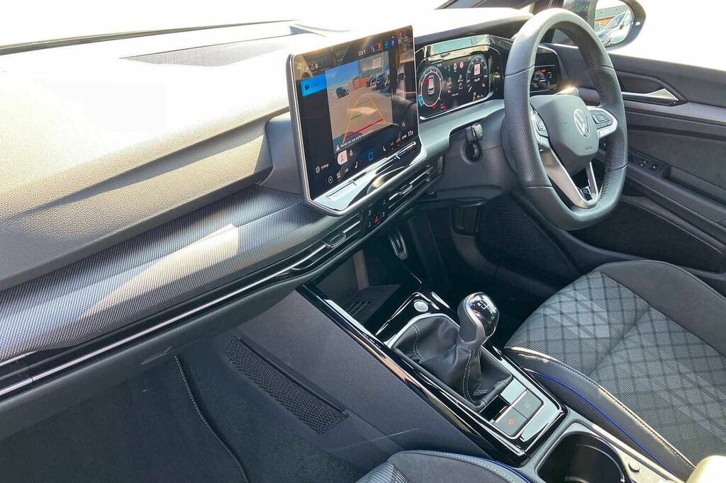 Volkswagen Golf 1.5 Tsi 150 Black Edition DC75NNL Black #2