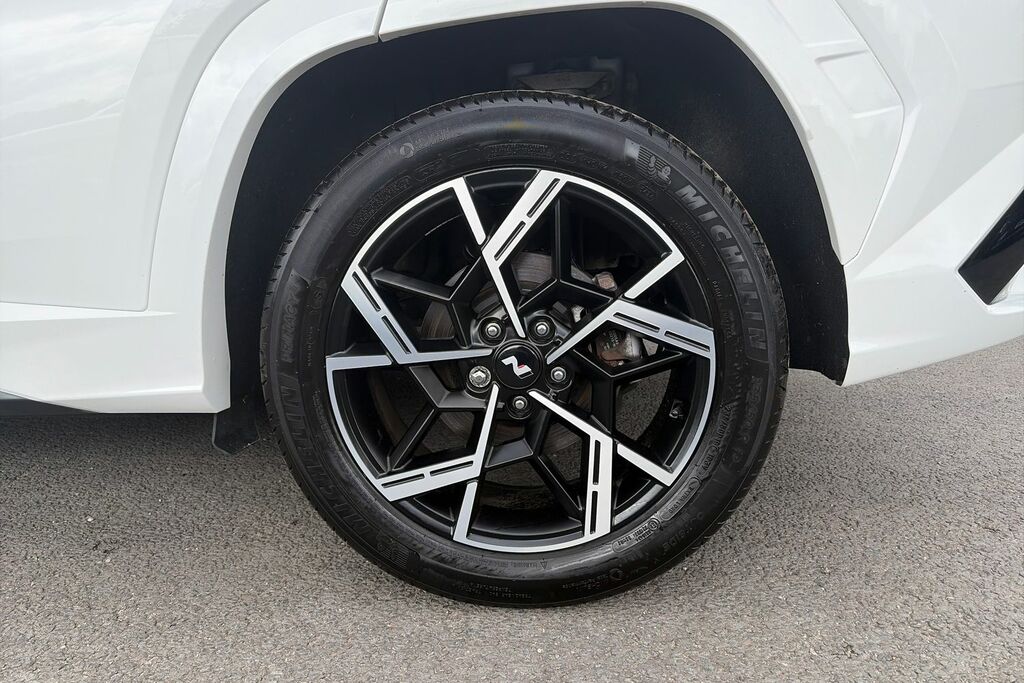 Hyundai Tucson N Line EF25FKV White #5