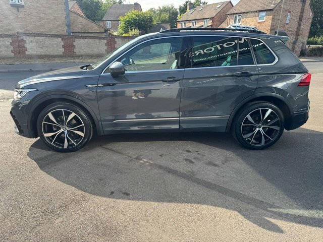 Volkswagen Tiguan R-line 1.5 Tsi 150Ps MW70FZK Grey #5