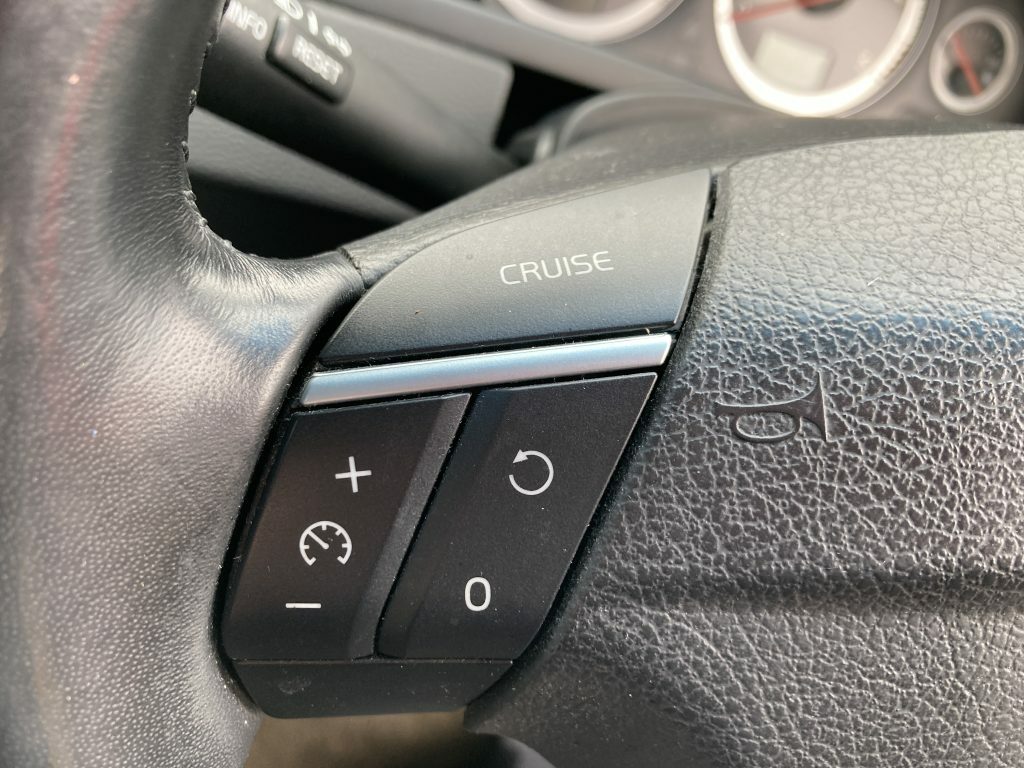 Volvo XC90 2.4 D5 Es Geartronic 4Wd Euro 5 11,750 Car Det  #6