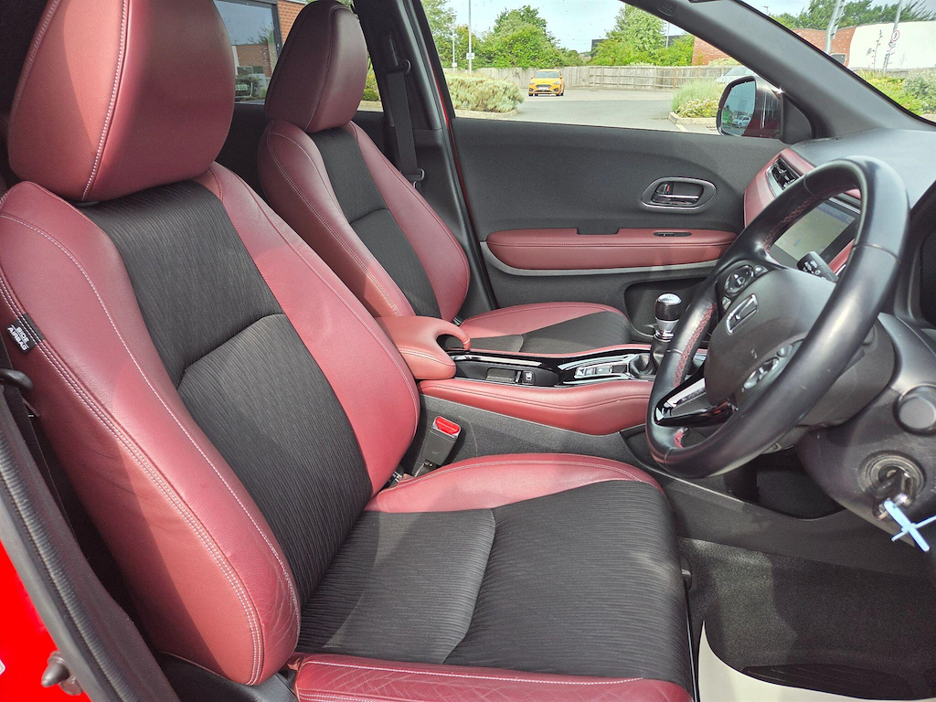 Honda Hr-V I-vtec Sport Red #4