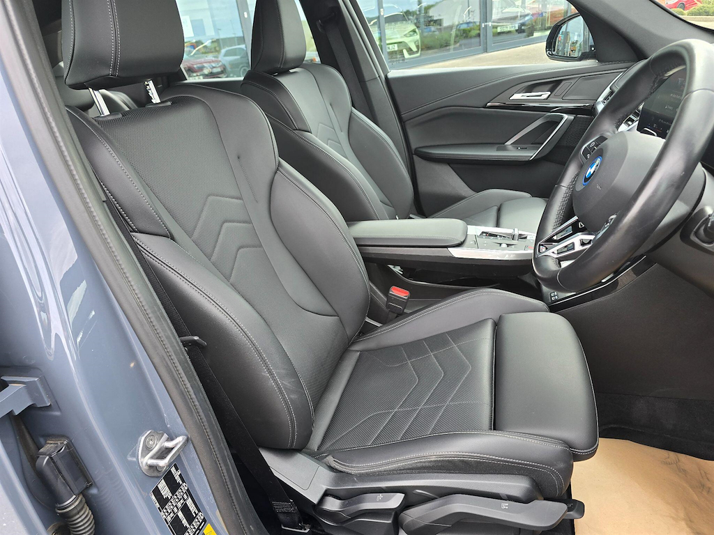 BMW iX1 20 66.5Kwh M Sport Edrive 11Kw Charger Grey #6