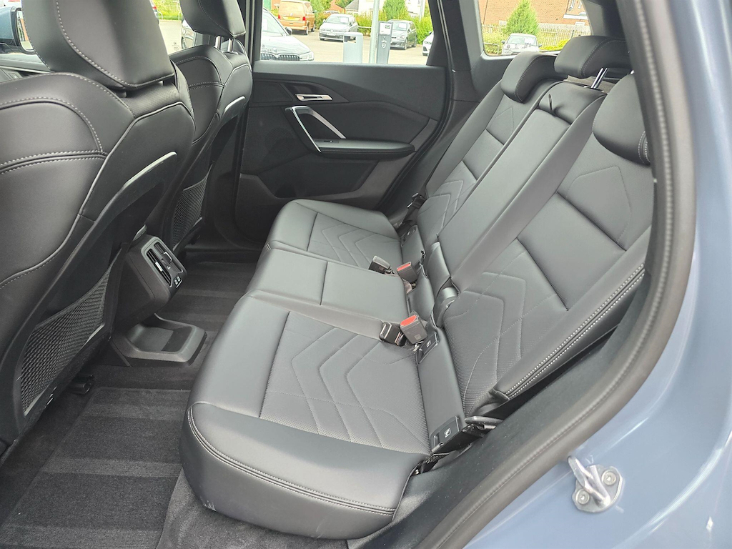 BMW iX1 Ix1 Xdrive30 Xline Blue #17