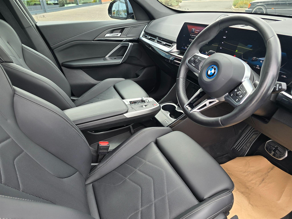 BMW iX1 20 66.5Kwh M Sport Edrive 11Kw Charger Grey #5