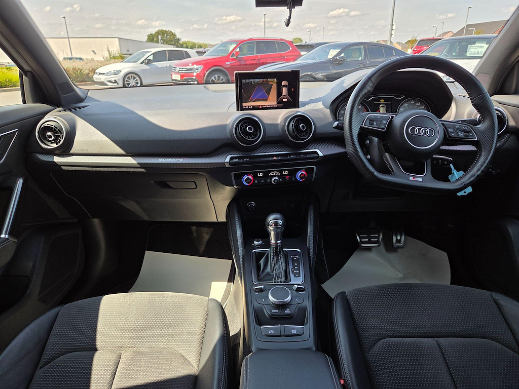 Audi SQ2 Sq2 Black Edition Tfsi Quattro Black #20