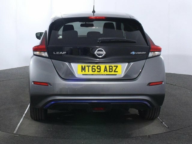 Nissan Leaf 40Kwh Tekna Hatchback 150 Ps MT69ABZ Grey #6