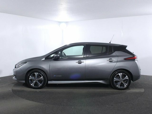 Nissan Leaf 40Kwh Tekna Hatchback 150 Ps MT69ABZ Grey #4