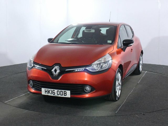 Renault Clio 1.2 16V Dynamique Nav Hatchback Red #3