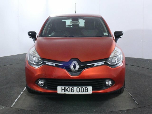Renault Clio 1.2 16V Dynamique Nav Hatchback Red #2
