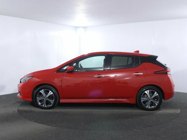 Nissan Leaf 62Kwh E N-connecta Hatchback 2 SG21AKO Red #4