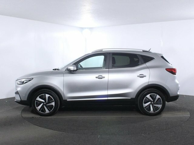 MG ZS 51.1Kwh Trophy Suv 176 Ps CA22UPT Silver #4
