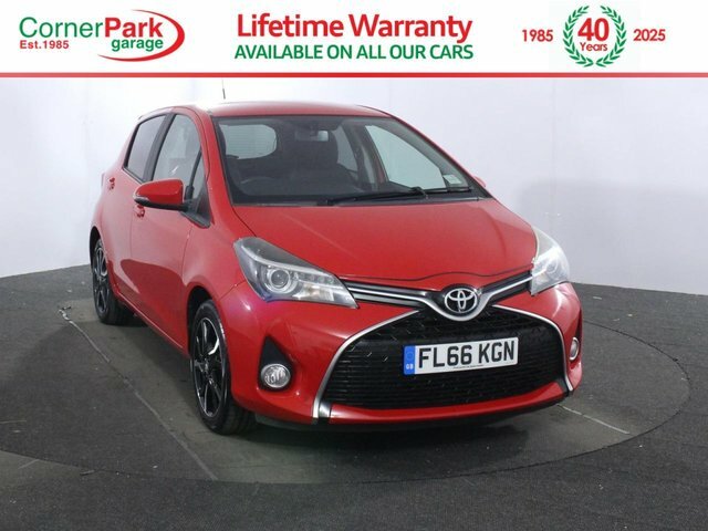 Toyota Yaris 1.33 Dual Vvt-i Design Hatchback FL66KGN Red