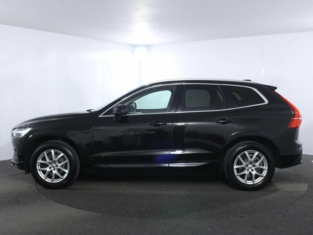Volvo XC60 2.0 D4 Momentum Suv Awd Euro 6 Black #2