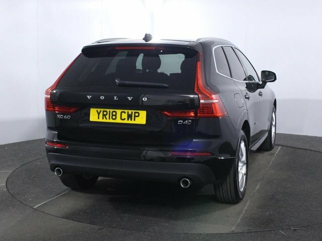 Volvo XC60 2.0 D4 Momentum Suv Awd Euro 6 Black #5