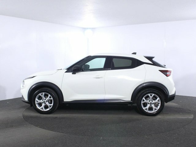 Nissan Juke 1.0 Dig-t N-connecta Suv Euro 6 CV20YLM White #4