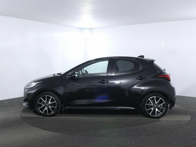 Toyota Yaris 1.5 Vvt-h Dynamic Hatchback Hybrid E-cv KO21ZHV Black #4