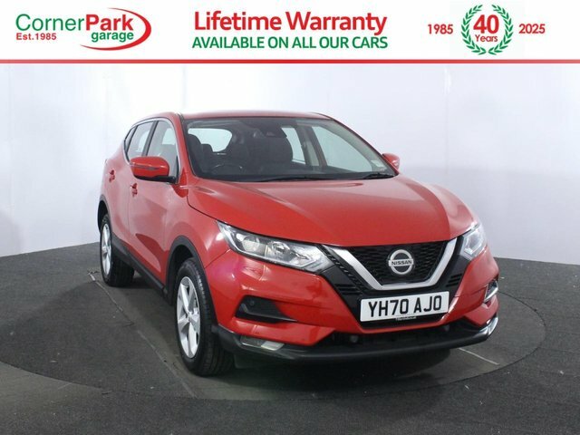 Nissan Qashqai 1.3 Dig-t Acenta Premium Suv Eur YH70AJO Red