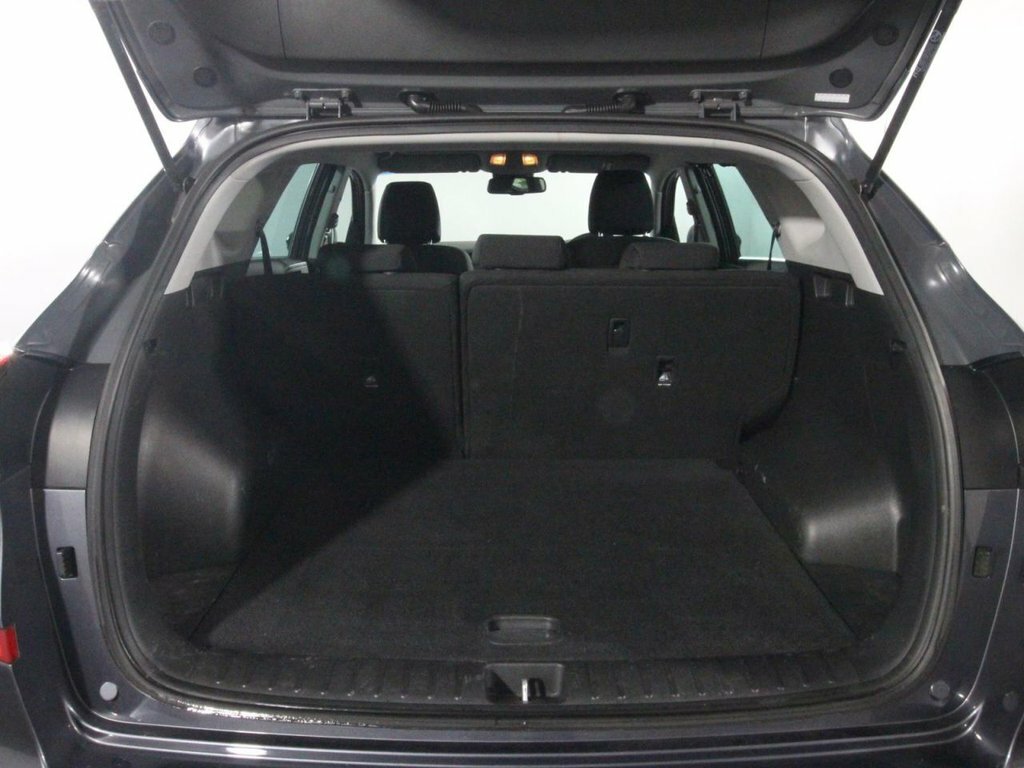 Hyundai Tucson 1.6 Gdi Se Nav Suv Euro 6 Ss Grey #36