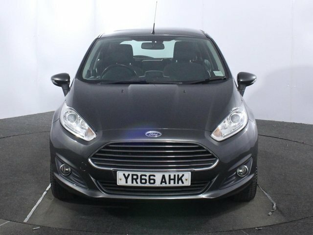 Ford Fiesta 1.5 Tdci Zetec Hatchback Euro 6 Grey #2