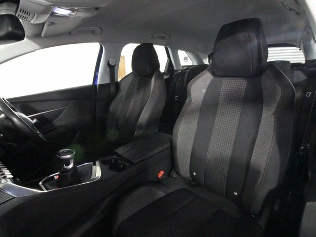 Peugeot 3008 Puretech Ss Allure Grey #11