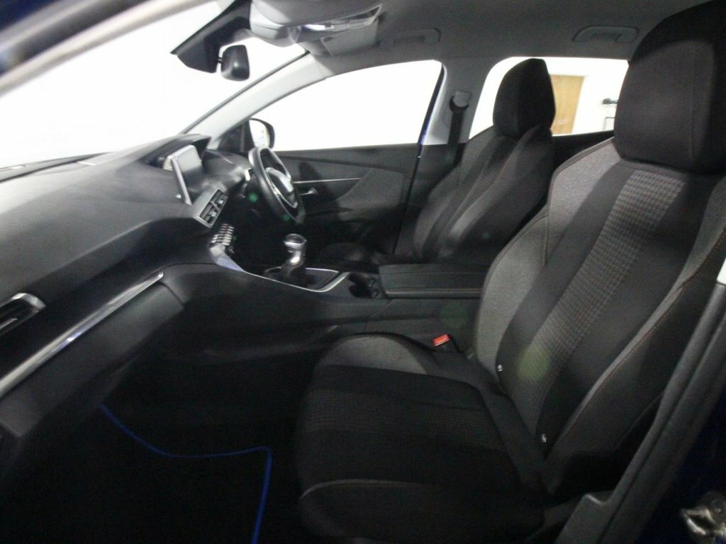 Peugeot 3008 Puretech Ss Allure Grey #28