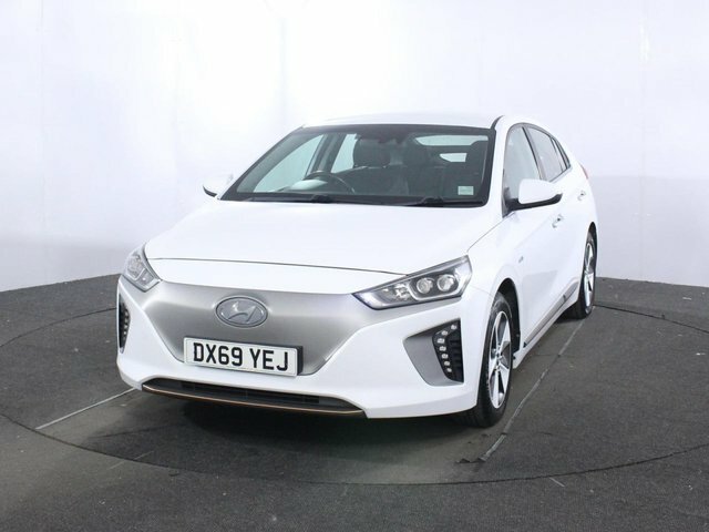 Hyundai Ioniq 28Kwh Premium Hatchback 120 Ps DX69YEJ White #3