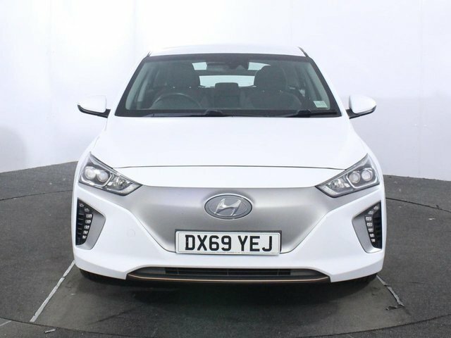 Hyundai Ioniq 28Kwh Premium Hatchback 120 Ps White